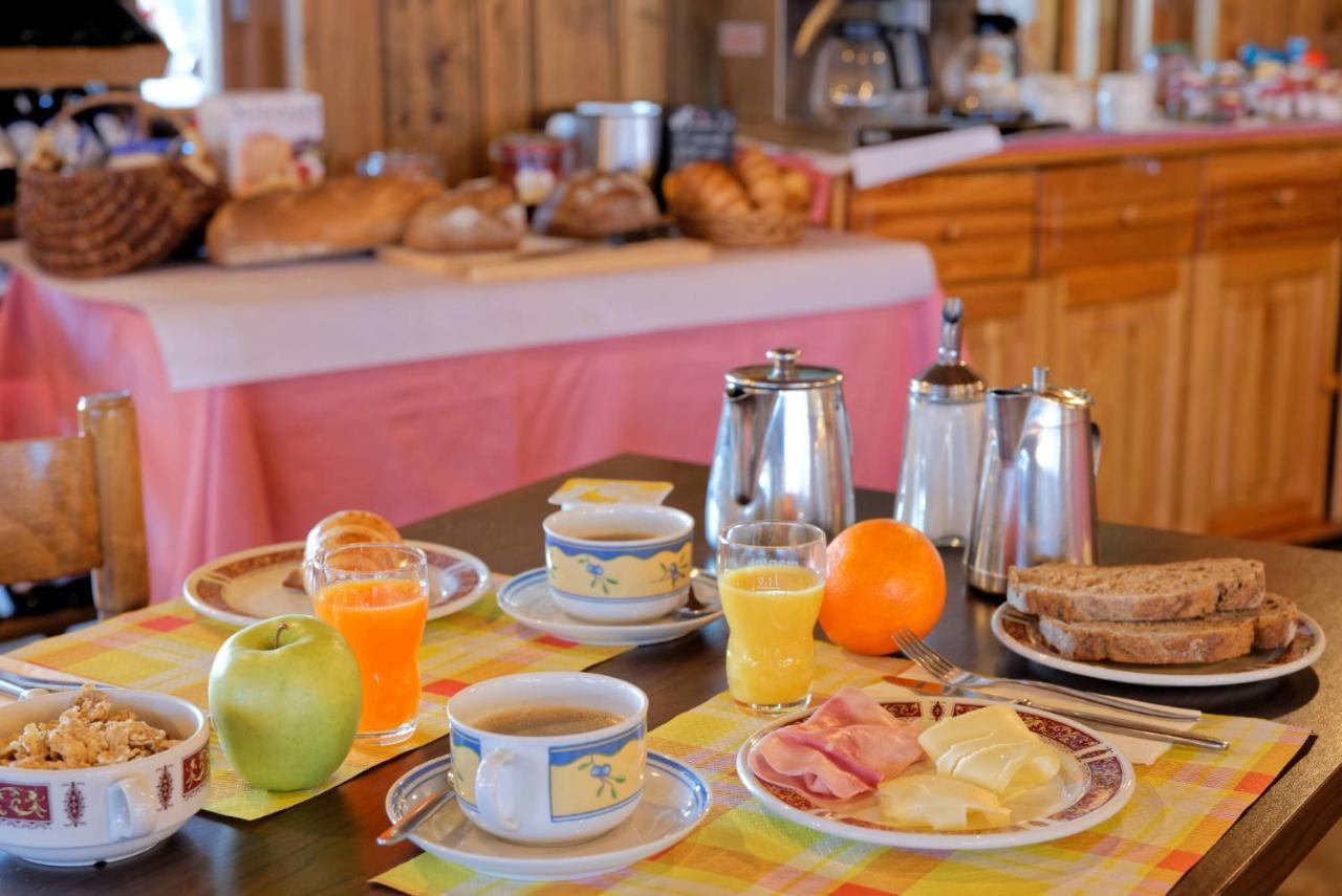 Motel Bivouac De Napoleon Bourg Saint Pierre Bagian luar foto